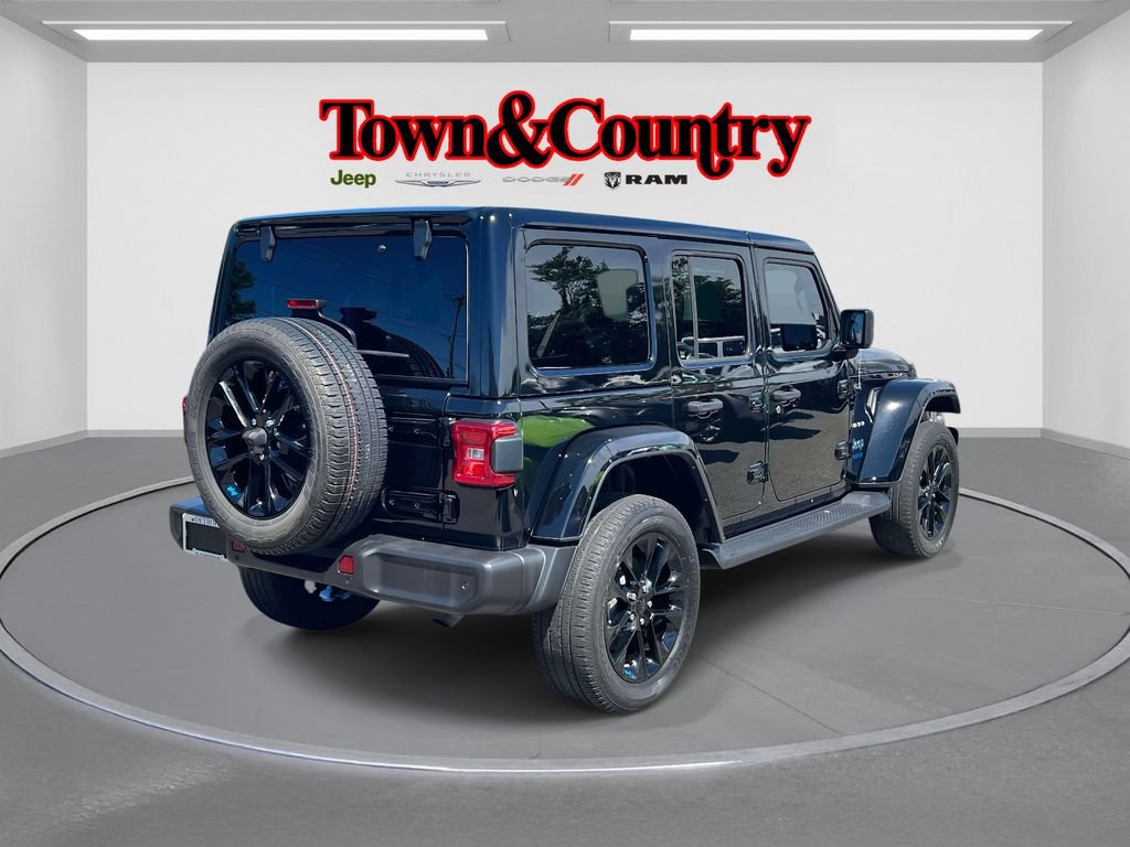 Used 2022 Jeep Wrangler Unlimited Sahara 4xe w/ Cold Weather Group image 5