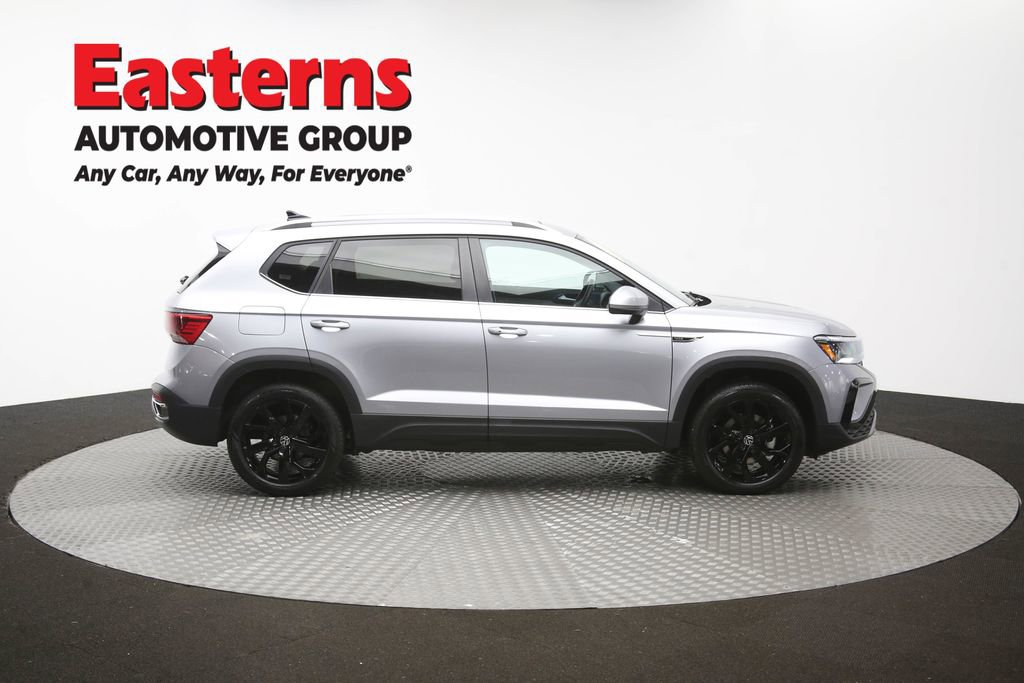 Used 2024 Volkswagen Taos SE FWD image 44