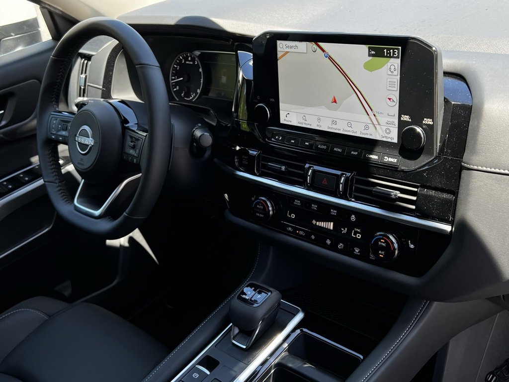 New 2025 Nissan Pathfinder SL w/ Cargo Package image 5