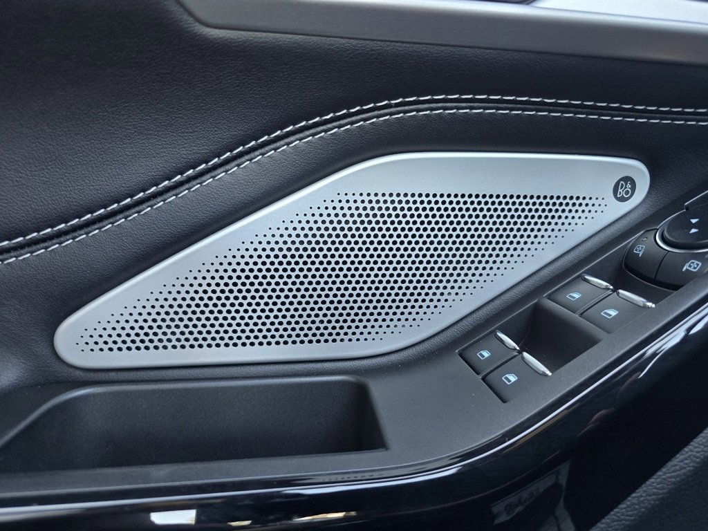 Used 2023 Ford Explorer ST w/ Equipment Group 401A image 18