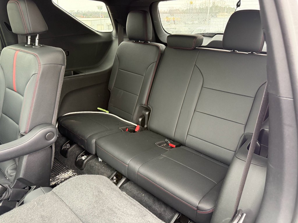 Used 2024 Chevrolet Traverse RS image 12