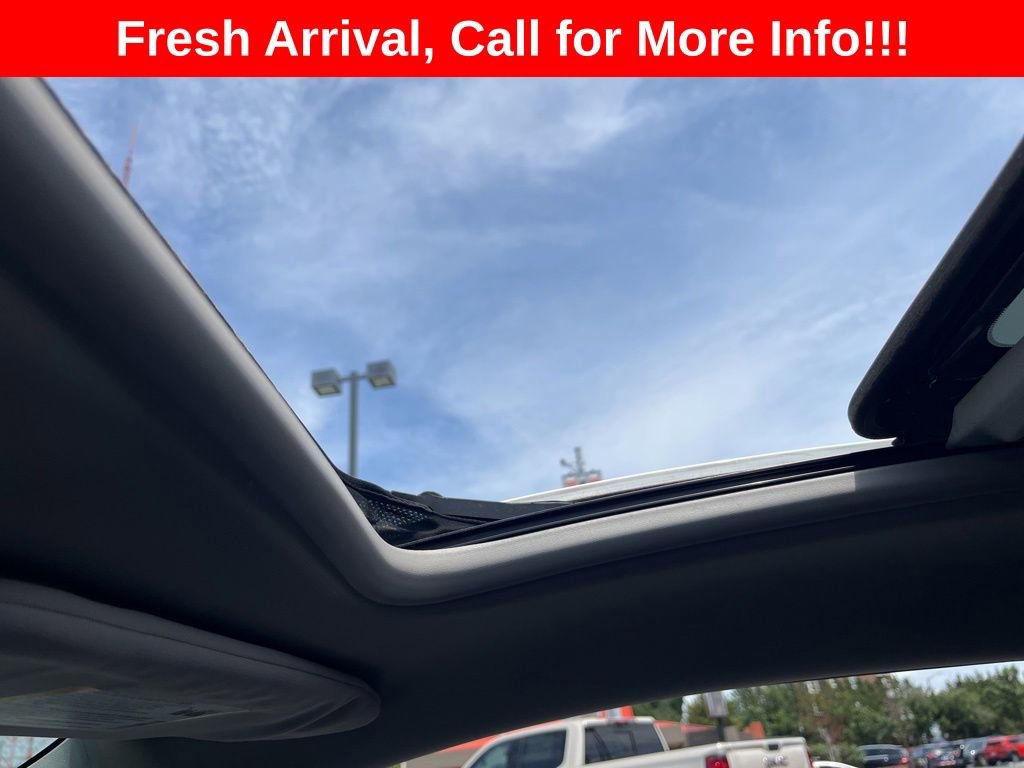 Used 2009 Pontiac G6 GXP w/ Sun And Sound Plus Package FWD image 15