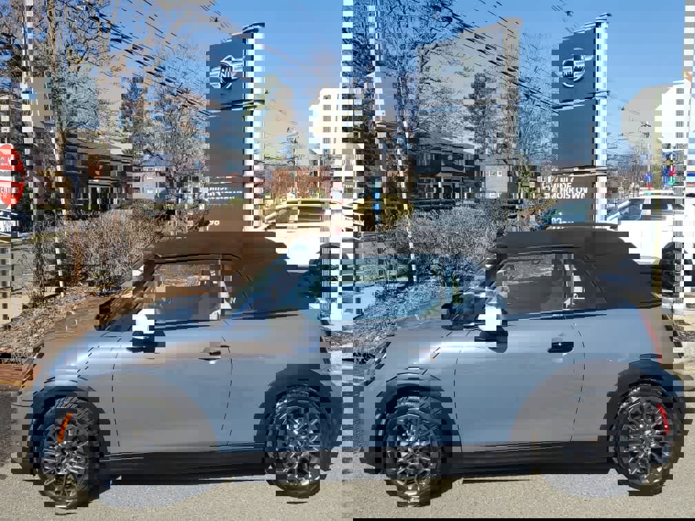 New 2026 MINI Cooper S image 2