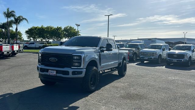 New 2026 Ford F250 Lariat w/ Black Appearance Package AWD/4WD image 8