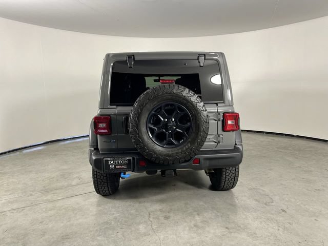 Used 2023 Jeep Wrangler Unlimited Rubicon 4xe AWD/4WD image 7