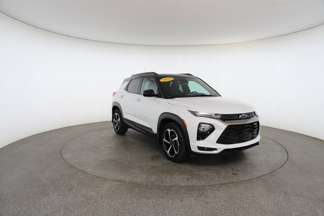 Used 2021 Chevrolet TrailBlazer RS w/ Technology Package image 27