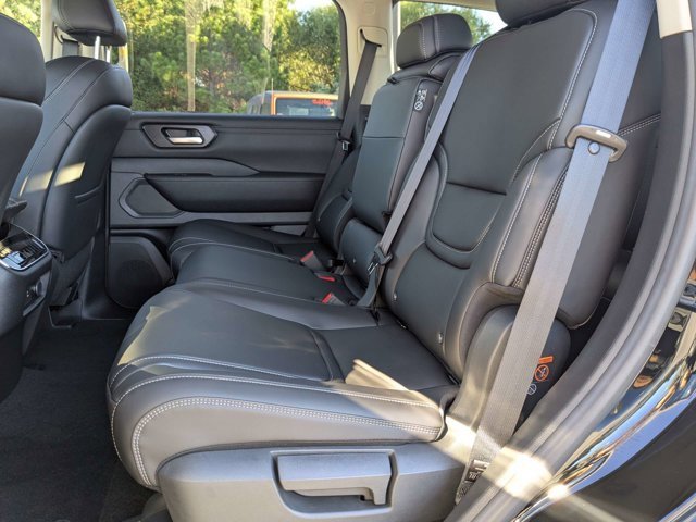 New 2026 Nissan Armada SV image 13