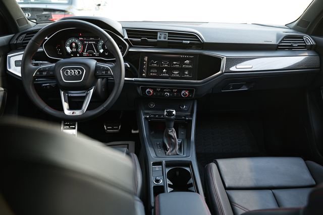 Certified 2025 Audi Q3 2.0T Premium Plus AWD/4WD image 27