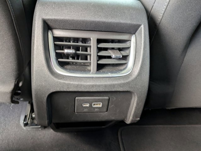 Used 2020 Chevrolet Blazer LT image 16