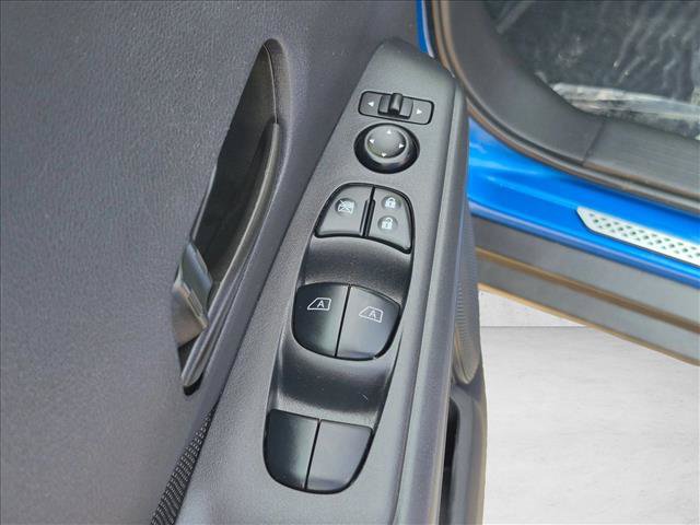 Used 2024 Nissan Kicks S FWD image 10