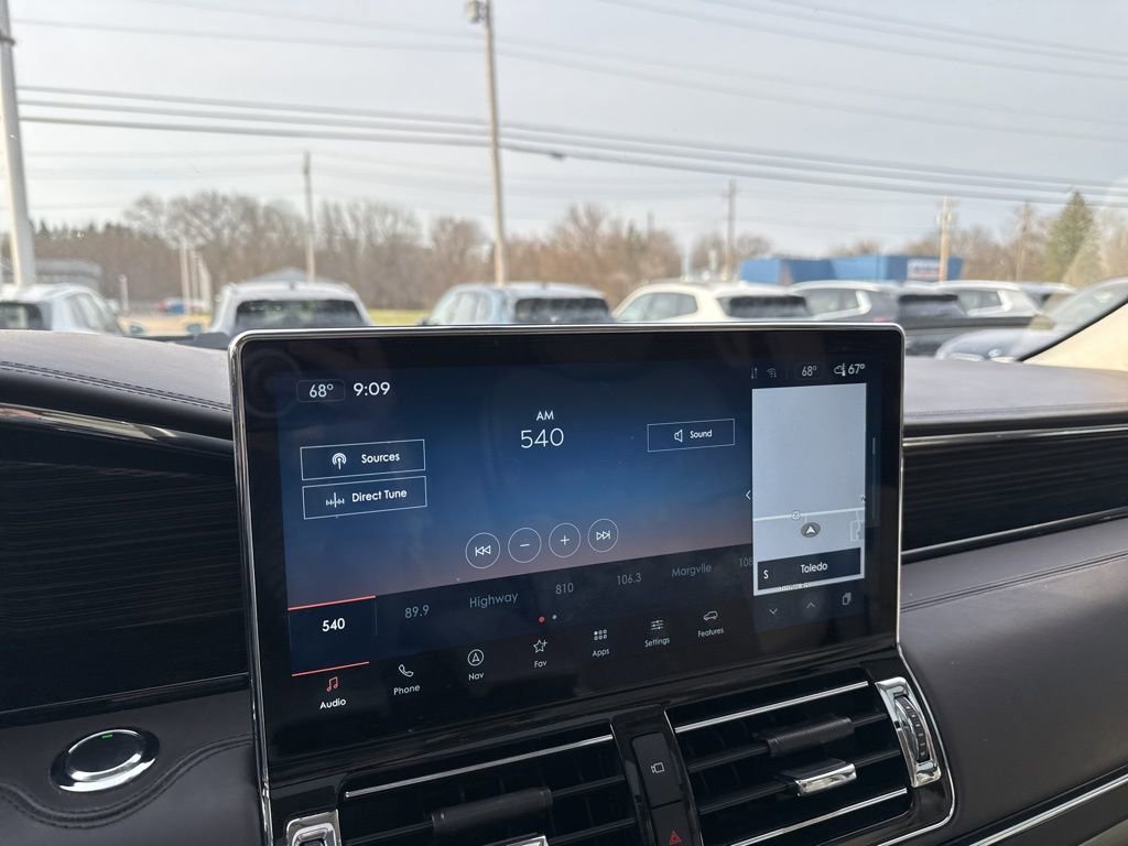 Used 2023 Lincoln Navigator L Black Label image 16