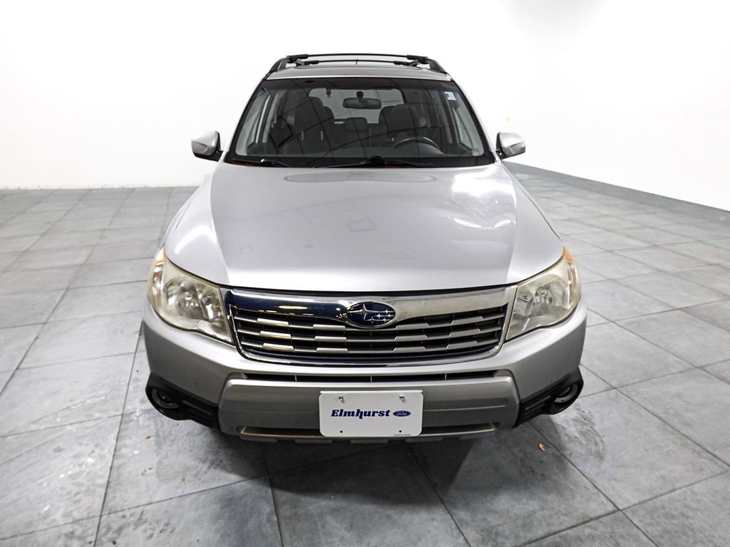 Used 2010 Subaru Forester 2.5X Limited AWD/4WD image 2