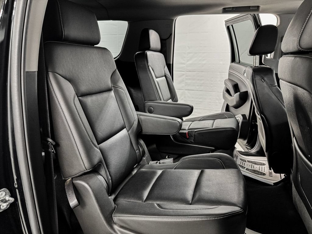 Used 2016 GMC Yukon XL SLT w/ Open Road Package AWD/4WD image 10