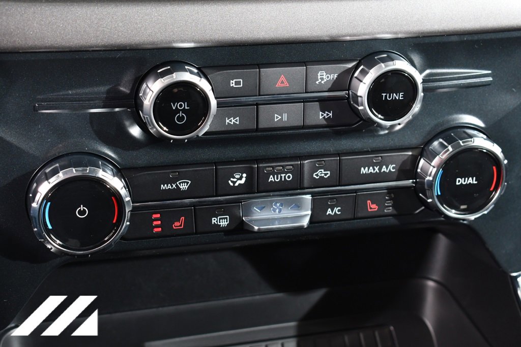 New 2025 Ford F150 XLT w/ Equipment Group 302A MID image 28