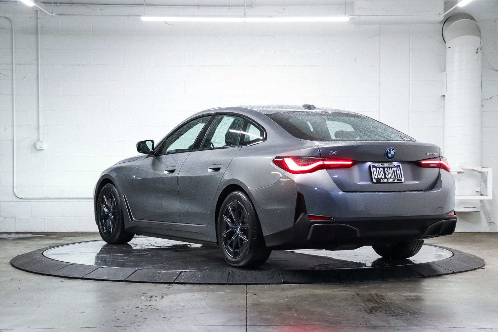 Certified 2023 BMW i4 eDrive40 w/ Parking Assistance Package RWD image 4