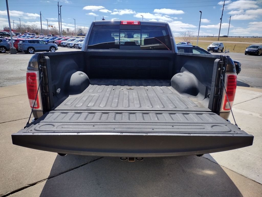 Used 2018 RAM 1500 Laramie w/ Convenience Group image 19