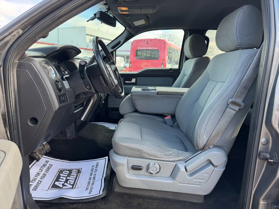 Used 2013 Ford F150 XLT w/ Luxury Equipment Group image 15