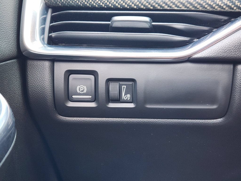 Used 2019 Cadillac XT4 Sport FWD image 23