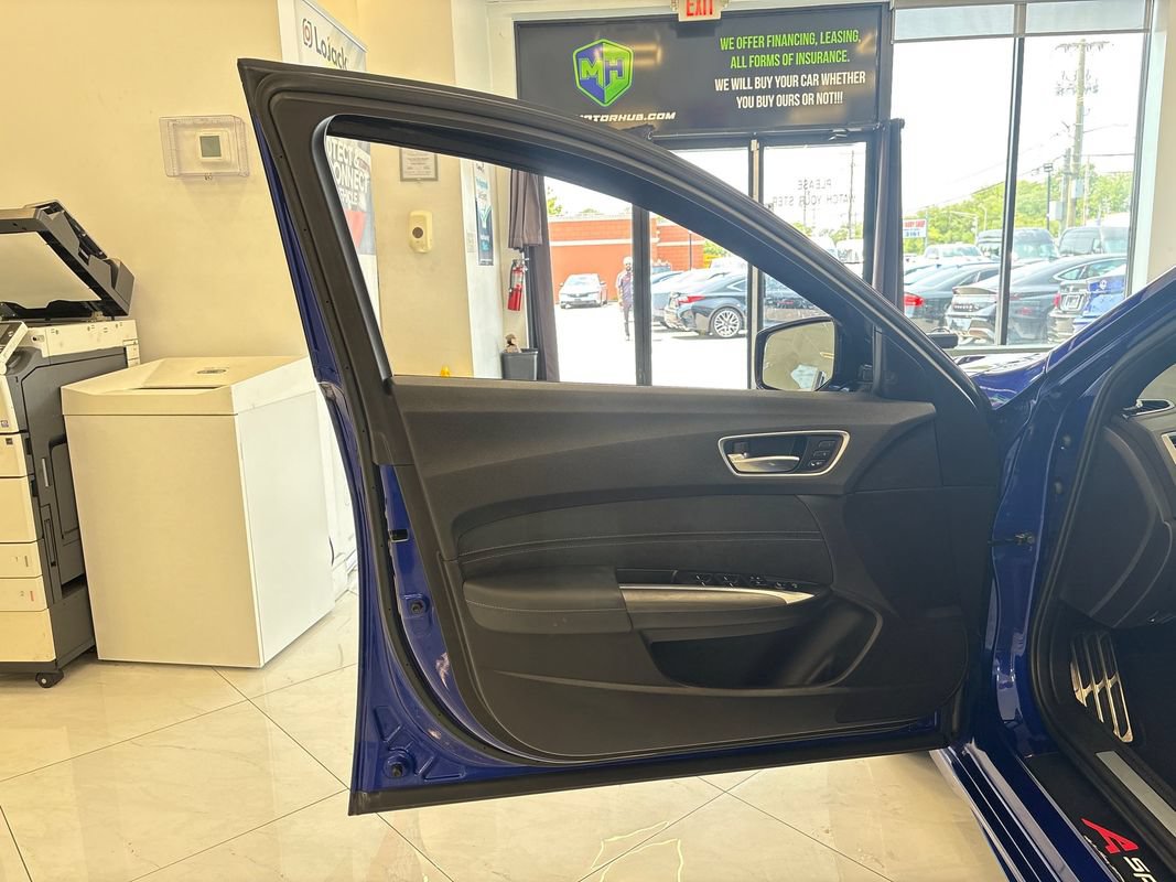 Used 2018 Acura TLX V6 w/ Technology & A-SPEC Pkg FWD image 36