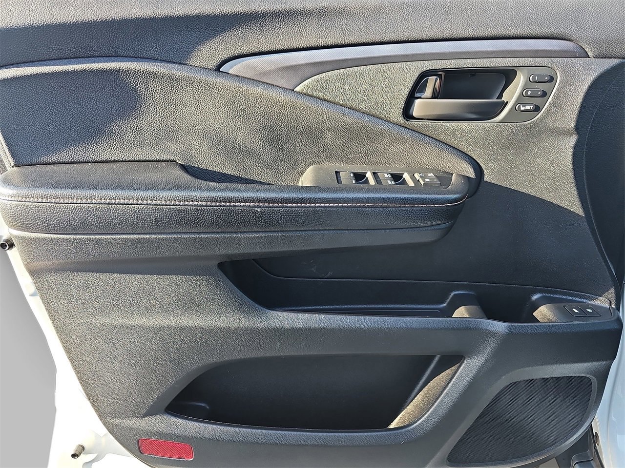 Used 2022 Honda Passport TrailSport image 27