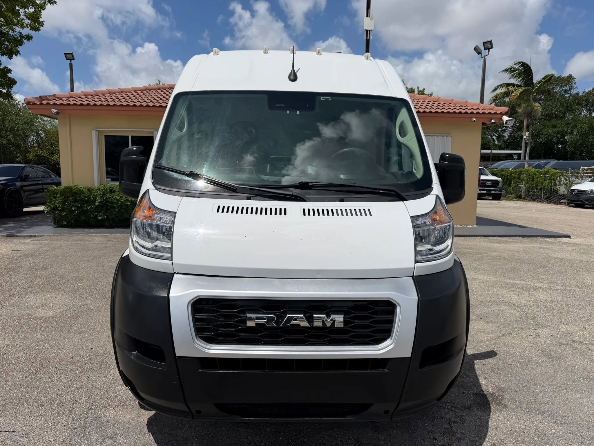 Used 2022 RAM ProMaster 3500 w/ Premium Convenience Group (A) FWD image 11