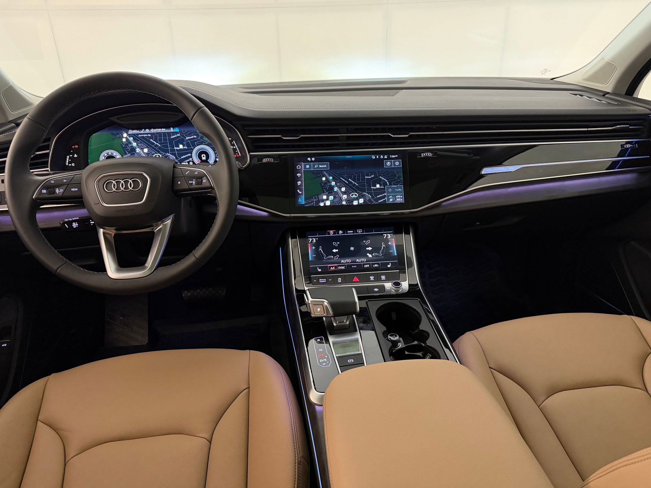 Used 2025 Audi Q7 2.0T Premium w/ Convenience Plus Package AWD/4WD image 17