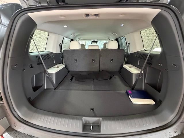 New 2026 Hyundai Santa Fe SE image 11
