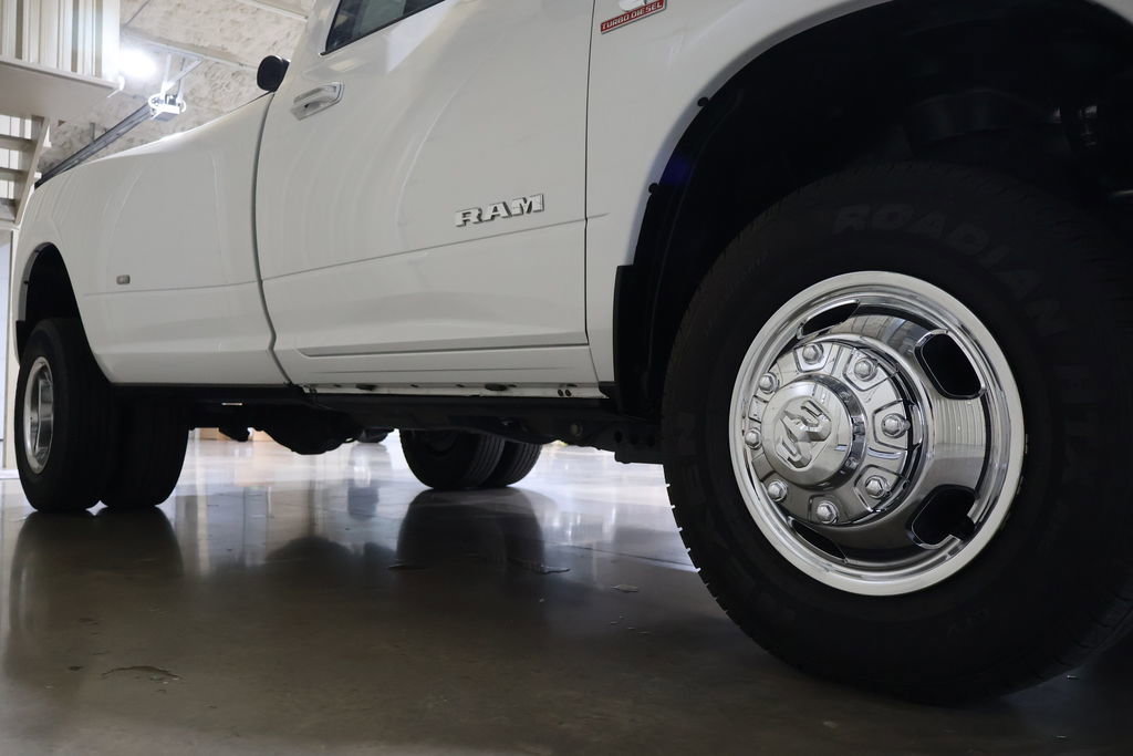 Used 2019 RAM 3500 Big Horn image 18