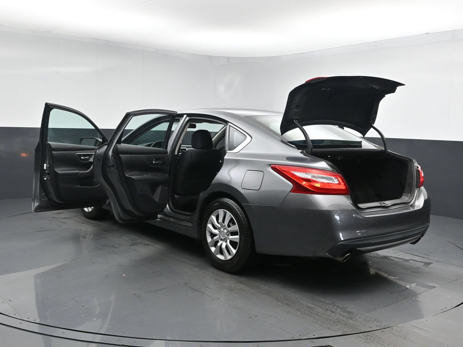 Used 2017 Nissan Altima 2.5 S w/ Power Driver Seat Package FWD image 28