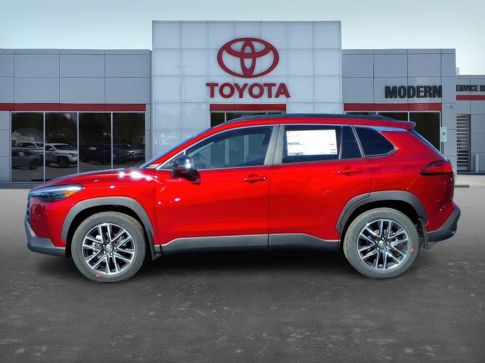 New 2026 Toyota Corolla Cross XLE image 3