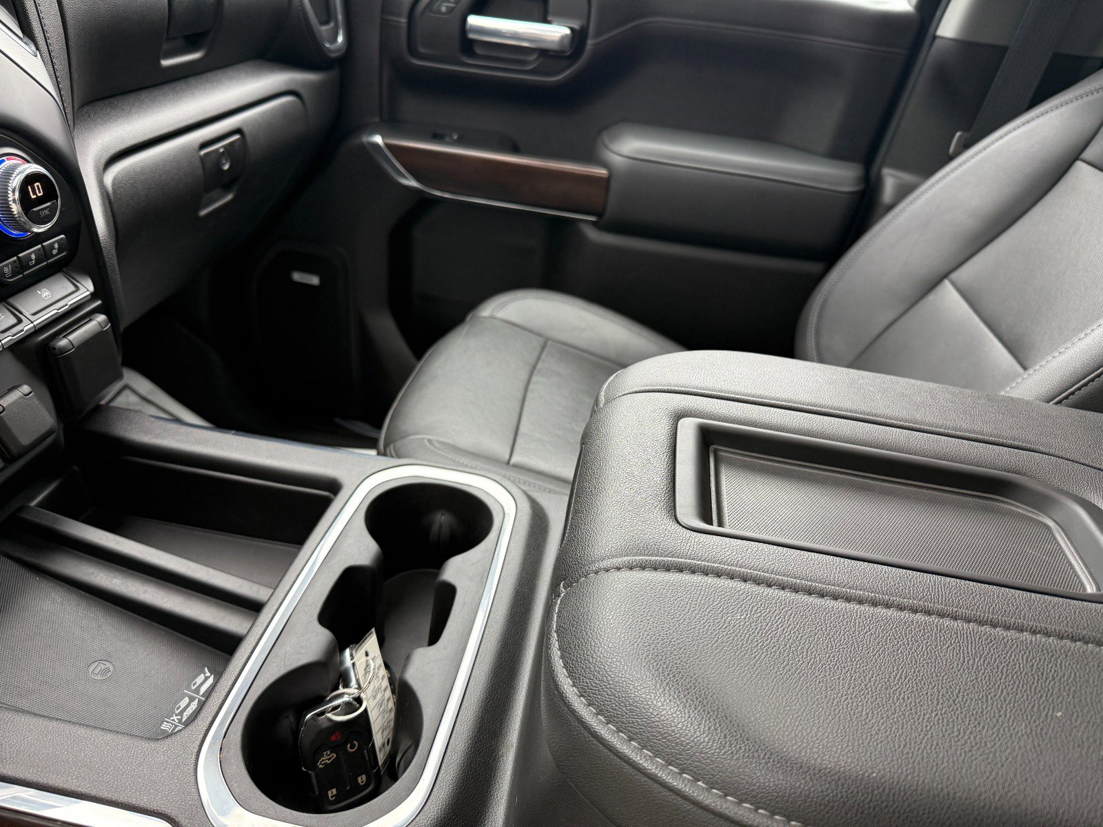 Used 2021 GMC Sierra 1500 SLT w/ SLT Premium Plus Package image 34