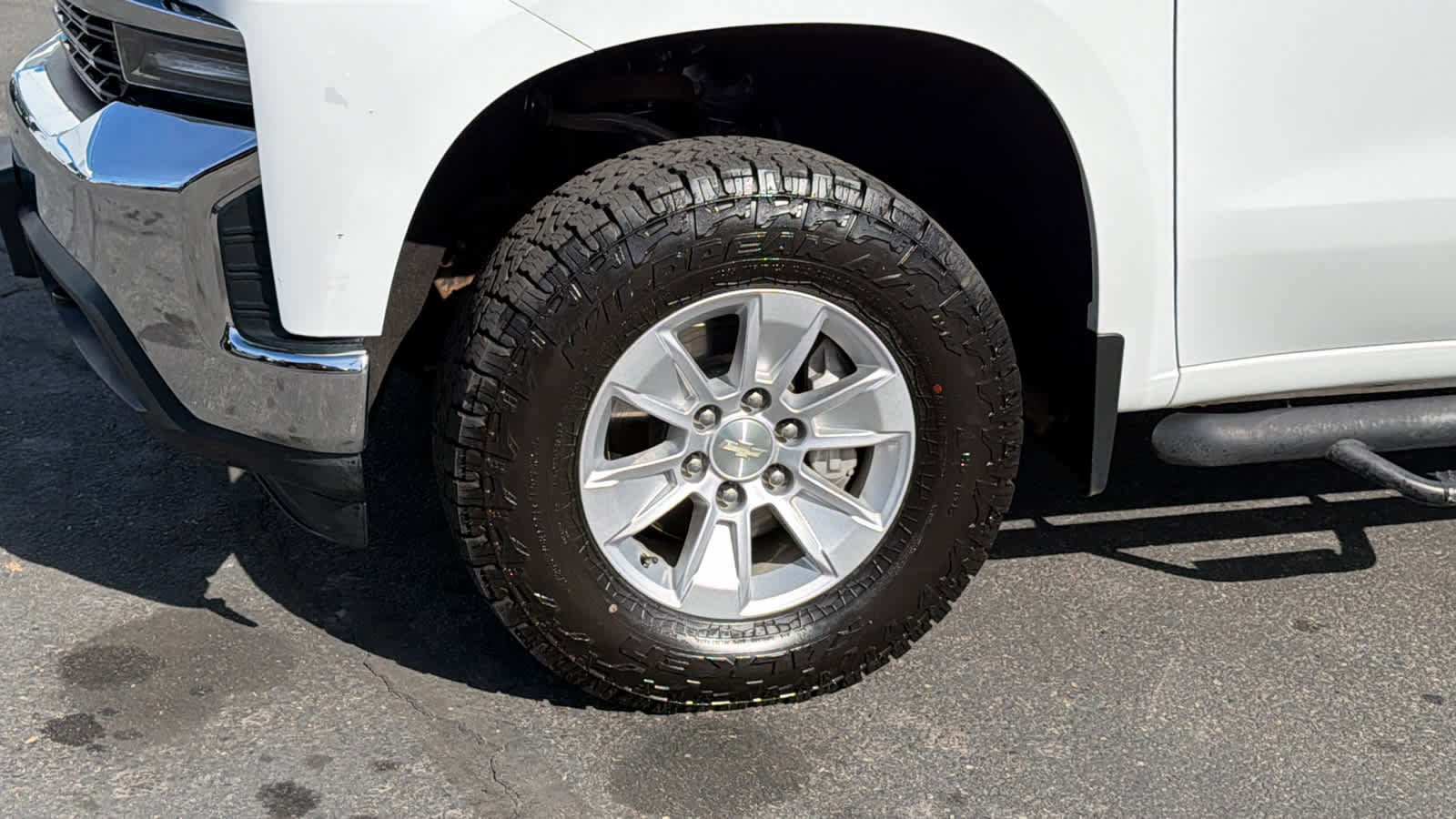 Used 2019 Chevrolet Silverado 1500 LT w/ All-Star Edition AWD/4WD image 9