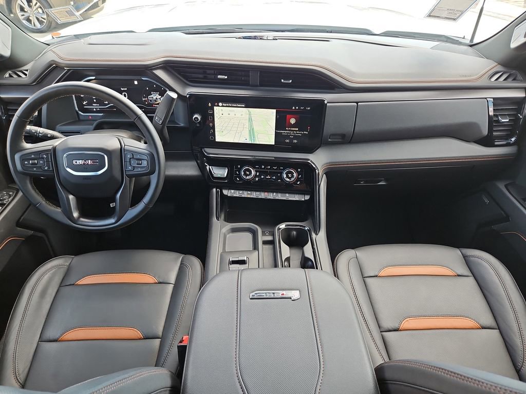 Used 2025 GMC Sierra 2500 AT4 image 13