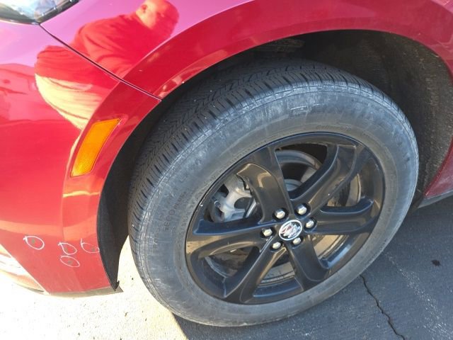 Used 2023 Buick Enclave Essence w/ Experience Buick Package image 4