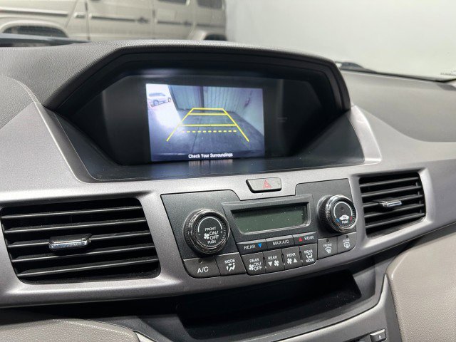 Used 2014 Honda Odyssey LX image 16