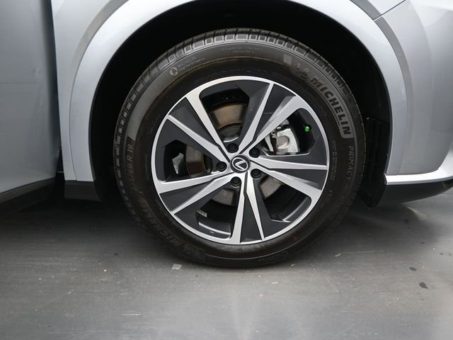 Used 2025 Lexus RX 350 Premium image 16