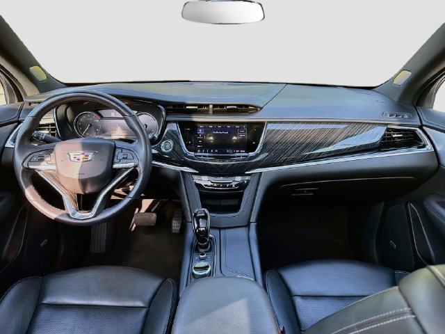Used 2024 Cadillac XT6 Premium Luxury FWD image 20