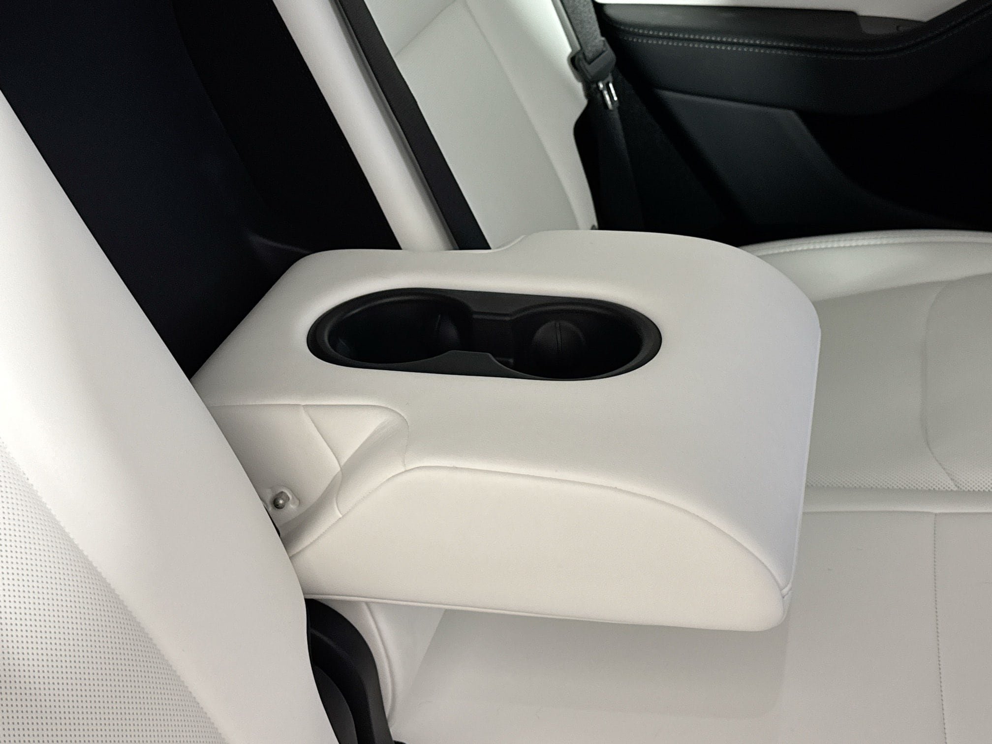 Used 2026 Tesla Model Y Long Range AWD/4WD image 38