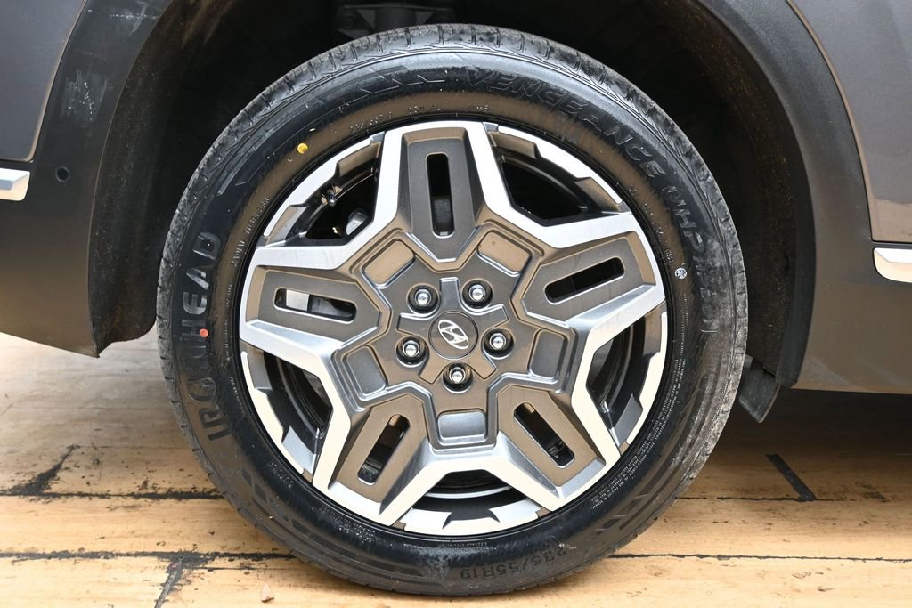 Used 2023 Hyundai Santa Fe Limited AWD/4WD image 14