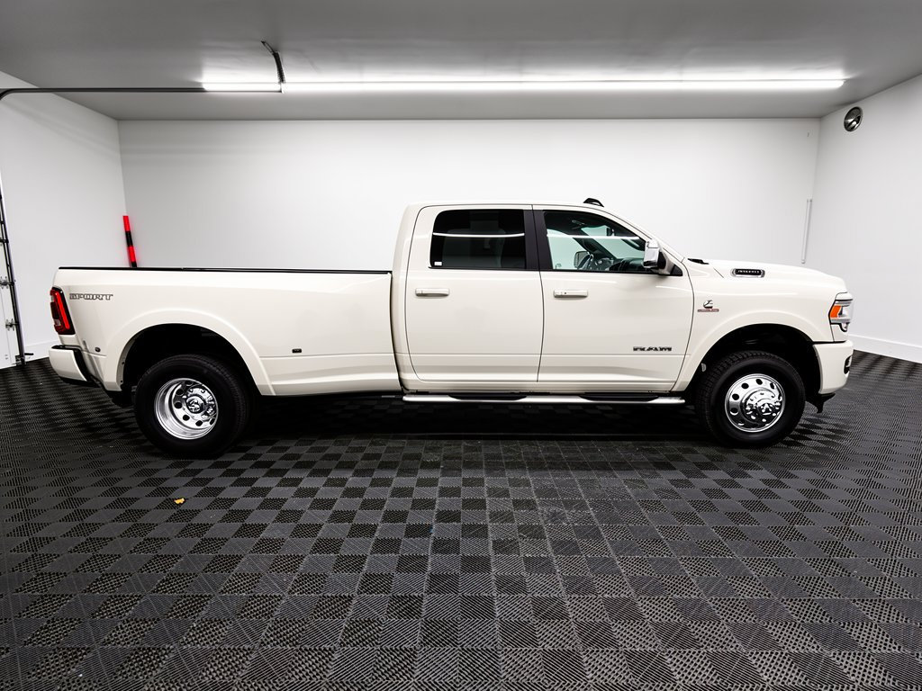 Used 2022 RAM 3500 Laramie AWD/4WD image 8