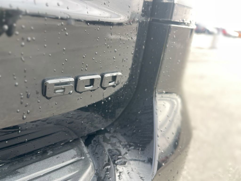 Certified 2024 Cadillac Escalade ESV Sport w/ LPO, ONYX Package image 5