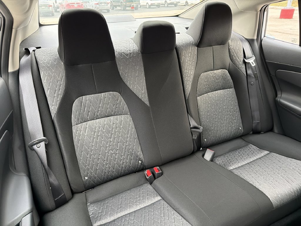 Certified 2026 Nissan Sentra SV w/ SV Convenience Package FWD image 18