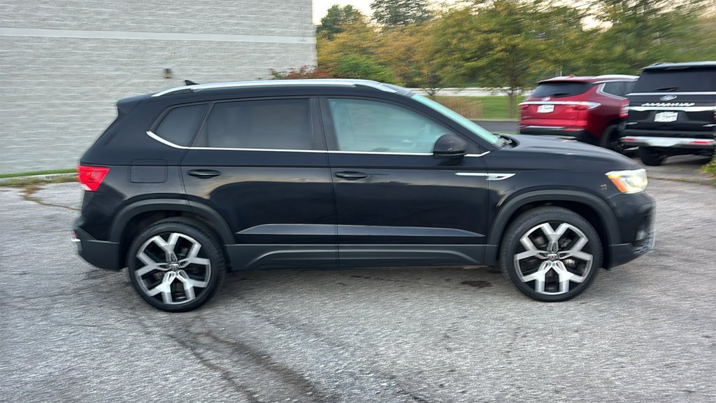 Used 2022 Volkswagen Taos SEL AWD/4WD image 26