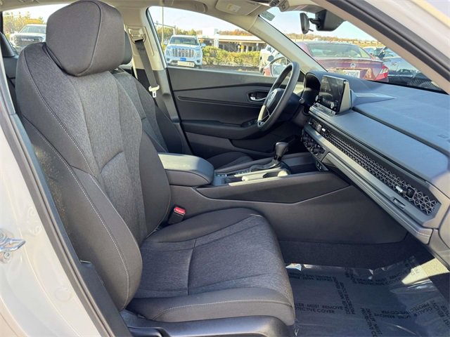 Used 2025 Honda Accord SE image 7