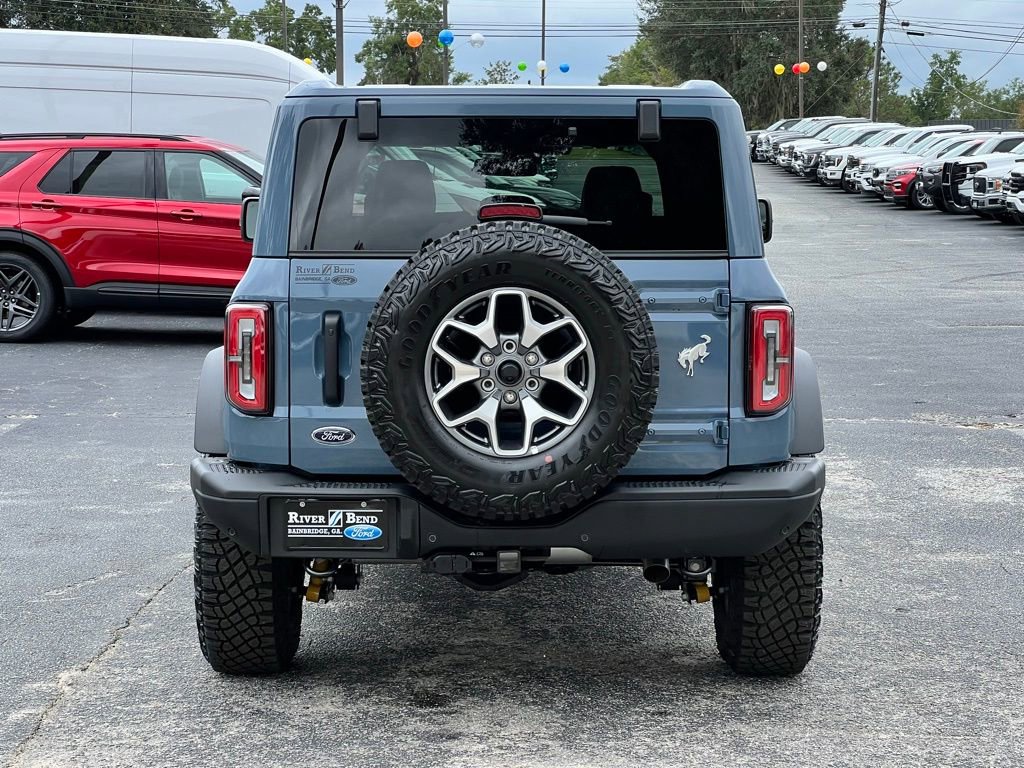 New 2025 Ford Bronco Badlands image 4