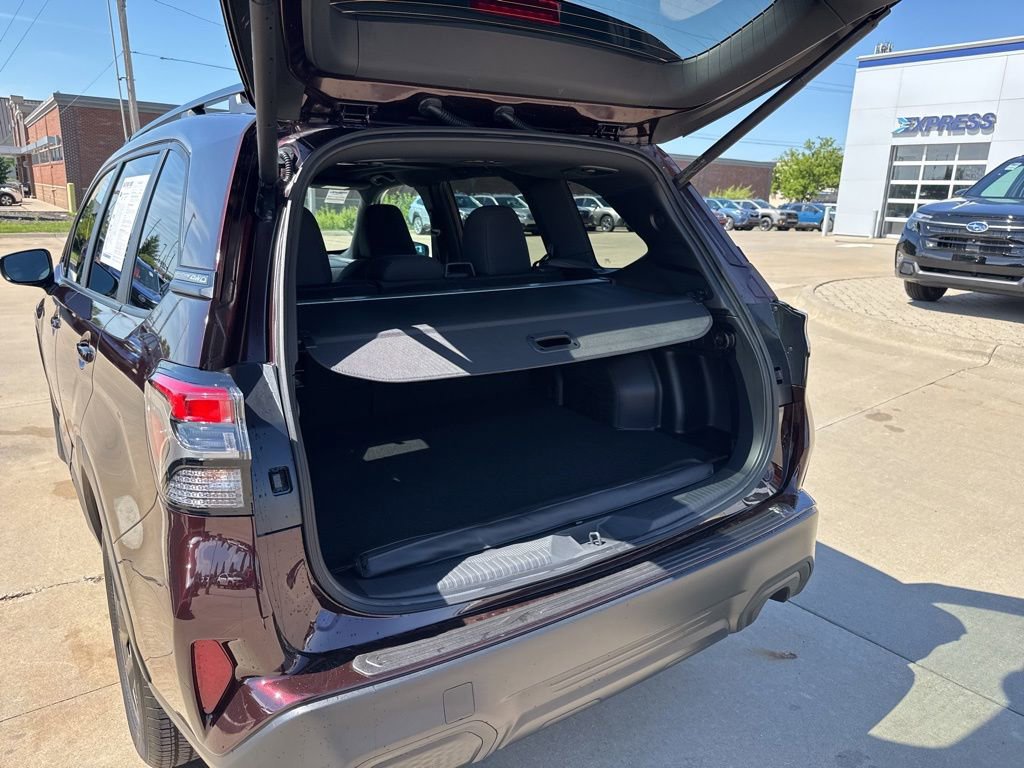 Certified 2026 Subaru Forester Premium w/ Base/Premium Plus Package AWD/4WD image 24