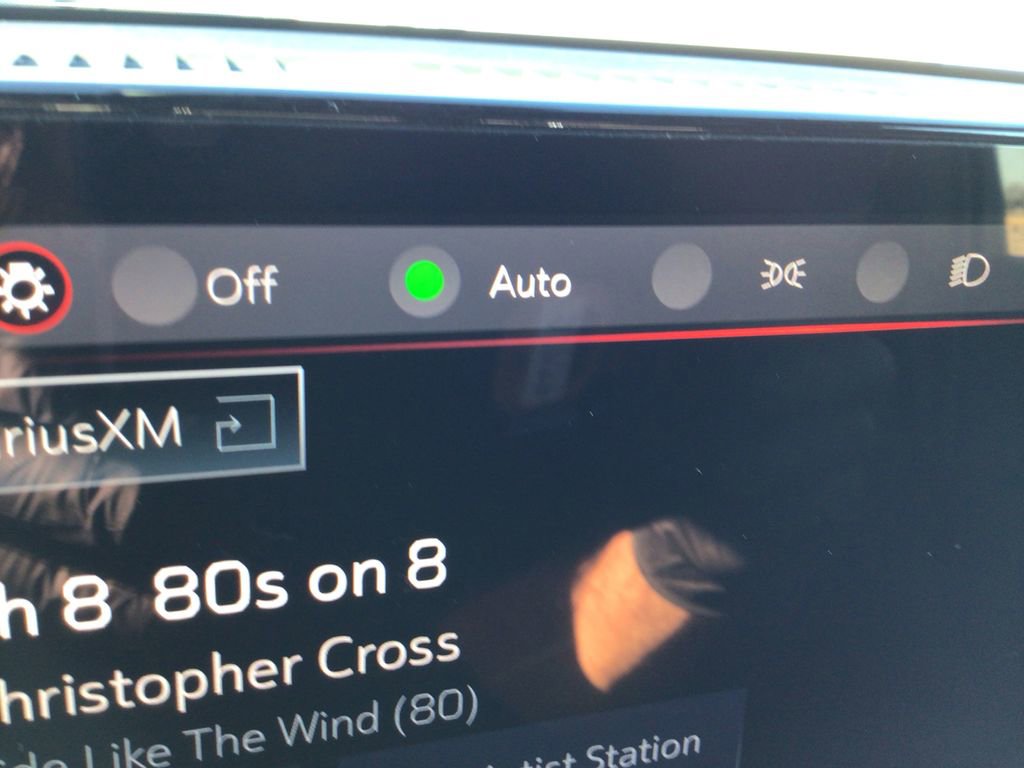 Used 2024 GMC Canyon AT4X image 18