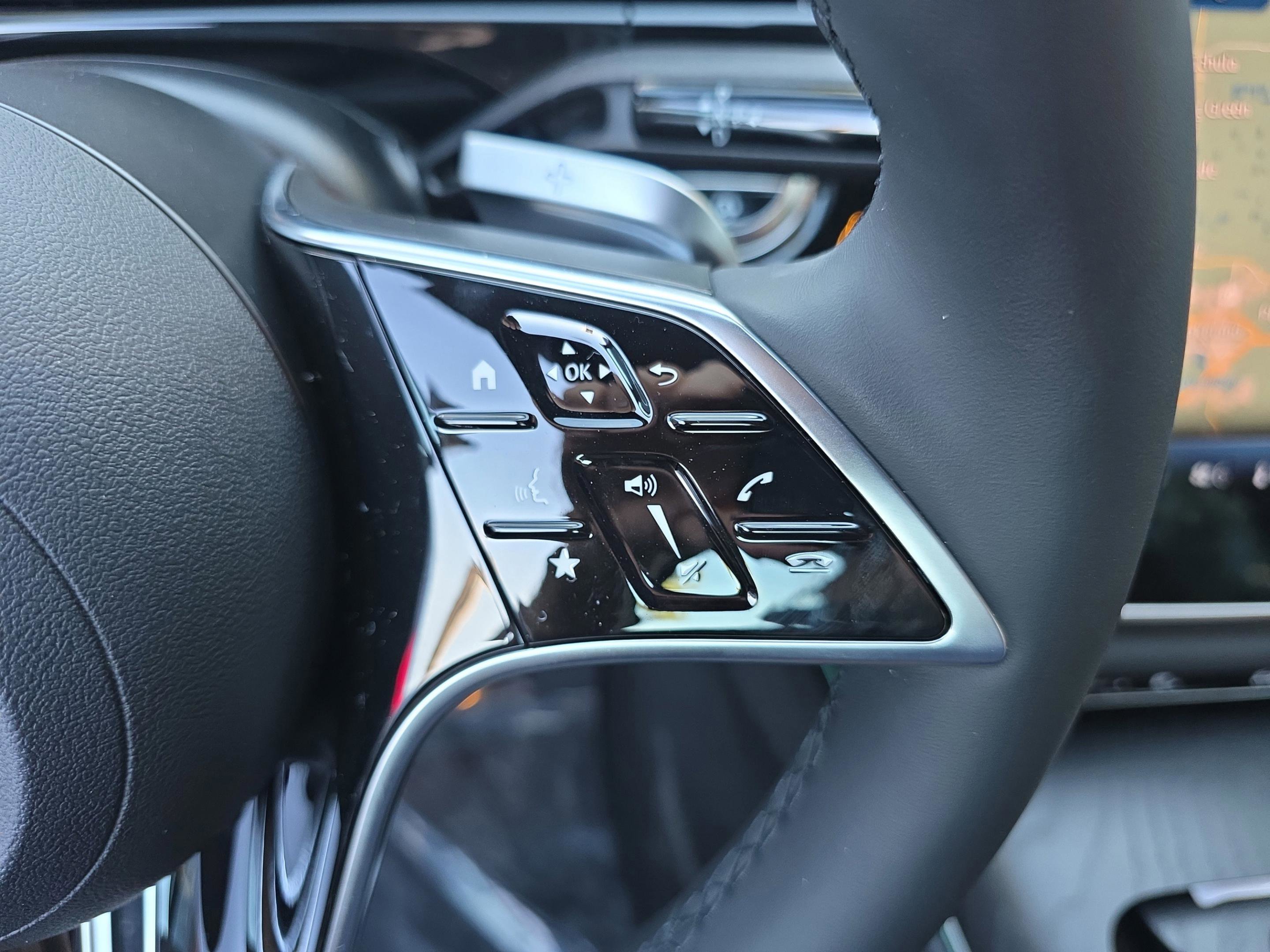 New 2026 Mercedes-Benz E 450 4MATIC Sedan image 23