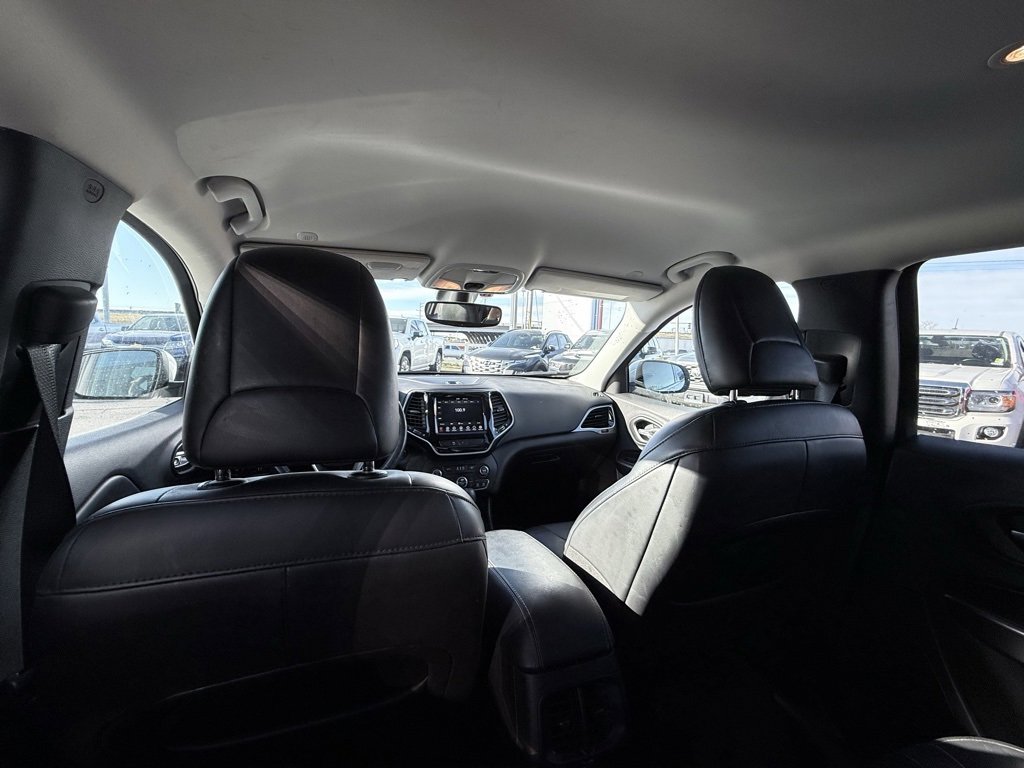 Used 2020 Jeep Cherokee Limited image 26