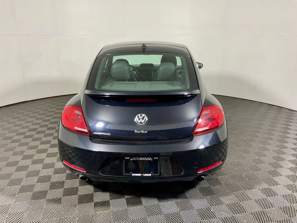 Used 2013 Volkswagen Beetle Turbo FWD image 13